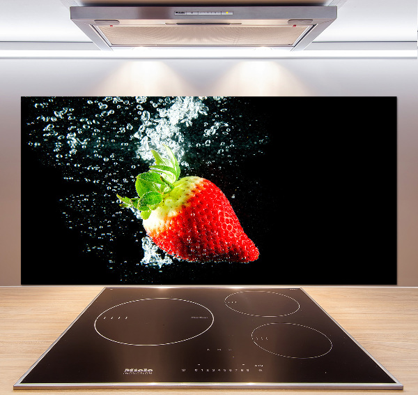 Keuken achterwand Aardbei onder water