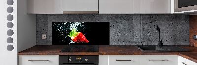 Keuken achterwand Aardbei onder water