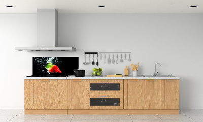 Keuken achterwand Aardbei onder water