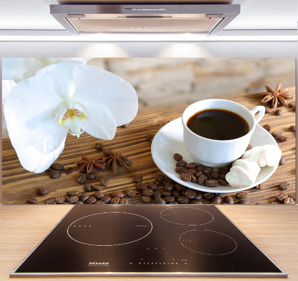 Spatscherm keuken Een kopje koffie