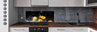 Glazen achterwand keuken Citroenen en water