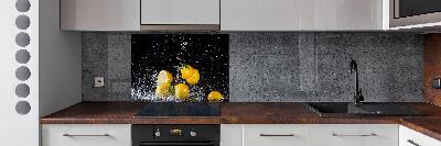 Glazen achterwand keuken Citroenen en water