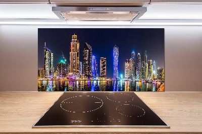 Spatplaat keuken Dubai 's nachts