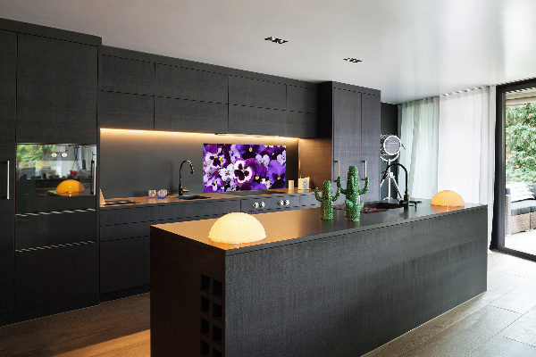 Achterwand keuken Viooltjes