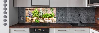 Glazen achterwand keuken Kruiden aan een touwtje