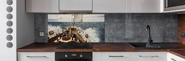 Keuken achterwand Een zeilboot op zee
