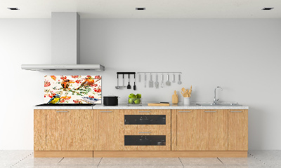 Glazen achterwand keuken Naaldhoutbomen en vogels
