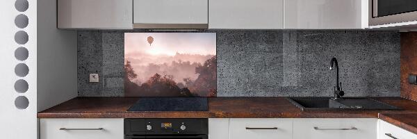 Glazen achterwand keuken Ballonvaart boven het bos