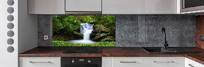 Spatscherm keuken Waterval in het bos