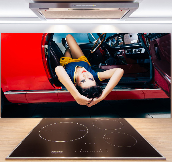 Glazen achterwand keuken Vrouw in de auto