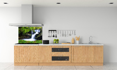 Glazen achterwand keuken Waterval in het bos