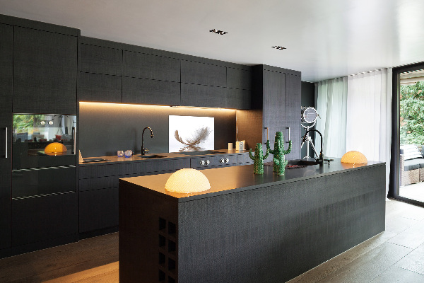 Glazen achterwand keuken Een veer op het water
