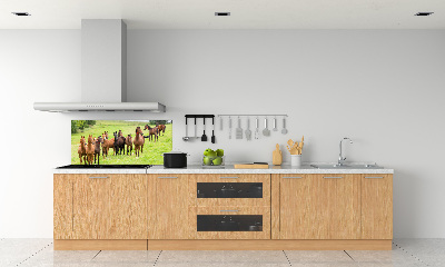 Keuken achterwand Een kudde paarden in de wei