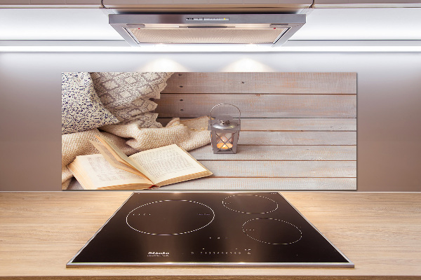 Glazen achterwand keuken Ontspannen met een boek