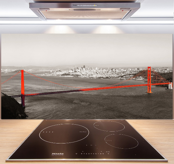 Glazen achterwand keuken San Francisco-brug