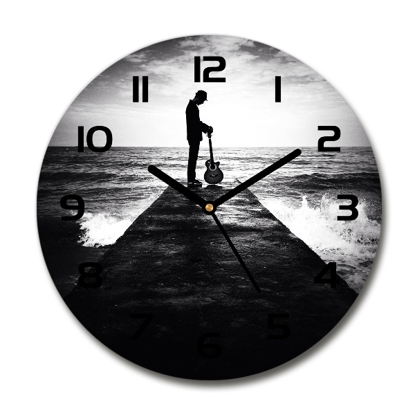 Ronde glas klok Gitarist op de pier