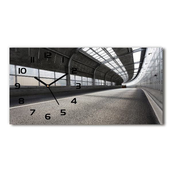 Langwerpige wandklok van glas Weg in de tunnel