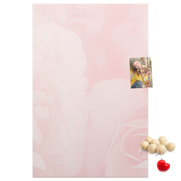 Kurk bedrukken met fijne roze rozen op de achtergrond