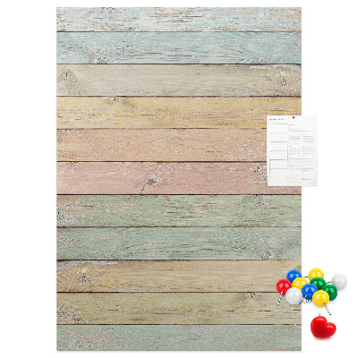 Memobord van kurk in rustieke pastelkleuren