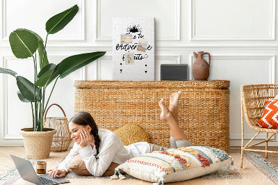 Kurk prikbord met een inspirerende inscriptie over avontuur