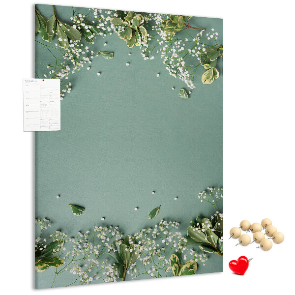 Kurk bedrukken met een groene achtergrond voorzien van delicate bloemen en bladeren