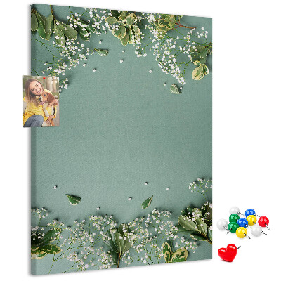 Kurk bedrukken met een groene achtergrond voorzien van delicate bloemen en bladeren