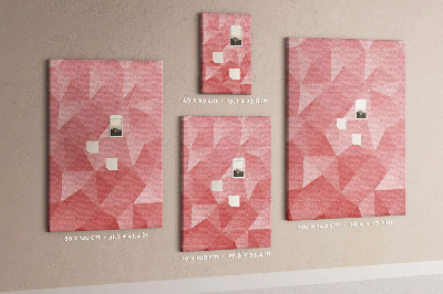 Kurken memobord met abstract roze geometrisch driehoekspatroon