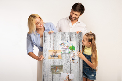 Memobord van kurk in grijstinten met een houtlook