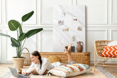 Kurken memobord met elegant grijs marmerpatroon