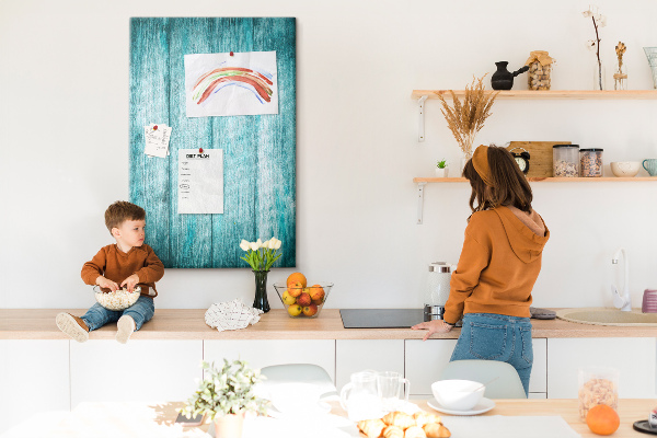 Kurk bedrukken zonnige blauwe houten planken op de achtergrond