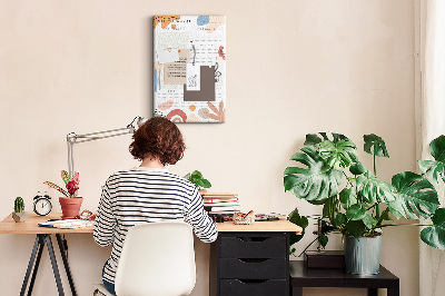 Bedrukte kurk planner met abstracte vormen