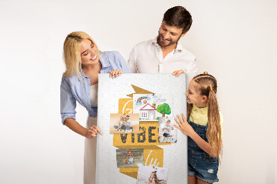 Kurken prikbord met stijlvolle grafische prints en positieve vibes