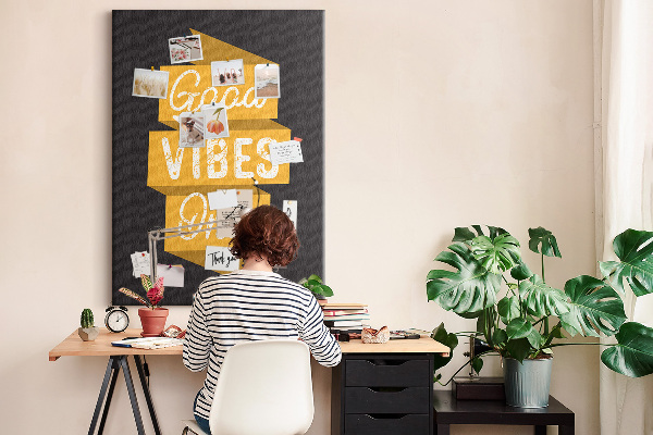 Kurk bedrukken met positieve vibes op een donkere achtergrond