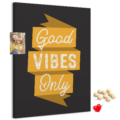 Kurk bedrukken met positieve vibes op een donkere achtergrond