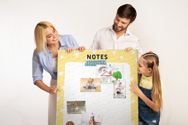 Kurken memobord notitieboekje met hartjes en een kopje