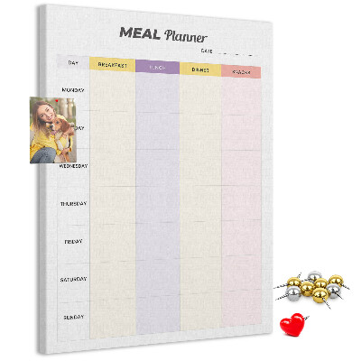 Kurken prikbord met maaltijdplanner voor de hele week
