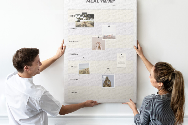 Kurken memobord maaltijdplanner voor de hele week