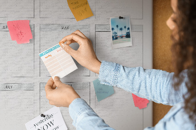 Kurk bedrukken voor het plannen van maandelijkse doelen in de kalender
