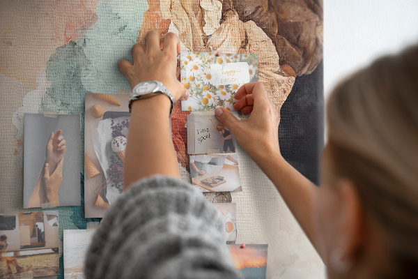 Kurk met bedrukking abstracte vormen in pastelkleuren
