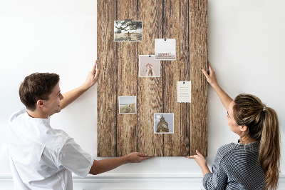 Memobord van kurk met natuurlijke houtstructuur achtergrond