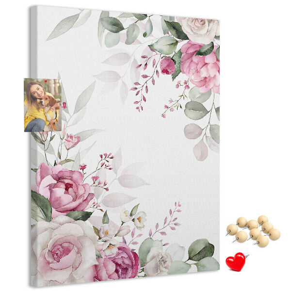 Kurken prikbord met bloemenpatroon in delicate roze tinten