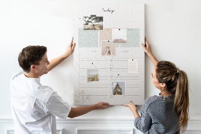 Prikbord van kurk dagplanner met kleurrijke secties