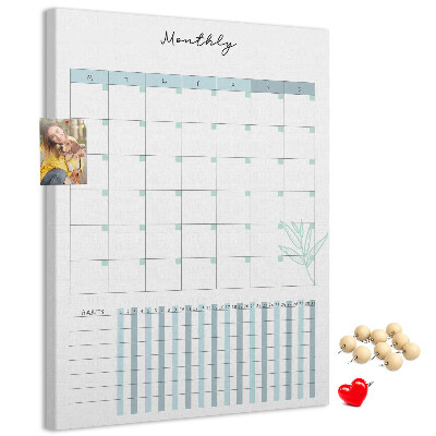 Kurken memobord met maandelijkse planning en bloemenprint