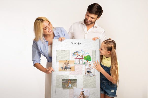 Kurken prikbord jaarplanner met een minimalistisch ontwerp