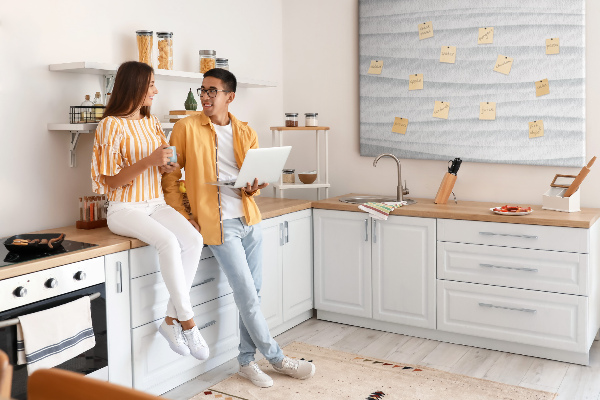 Kurkbord met modern golvend muurtextuurpatroon