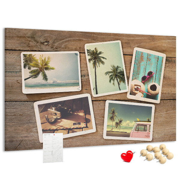 Kurkbord met souvenirfoto's van een tropische vakantie