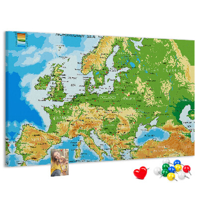 Kurk prikbord met een kaart van Europa en geografische aanduidingen