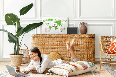 Prikbord wereldkaart in groene gazonstijl