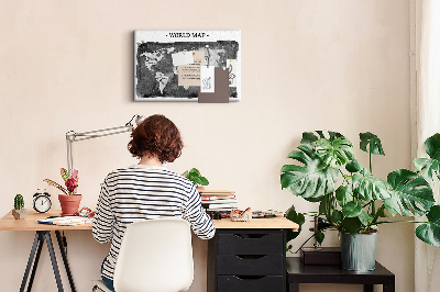 Kurkbord wereldkaart in grijstinten