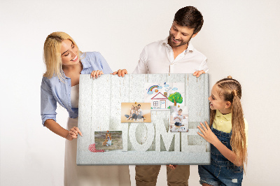Kurk prikbord met stijlvolle HOME-tekst op een witte achtergrond